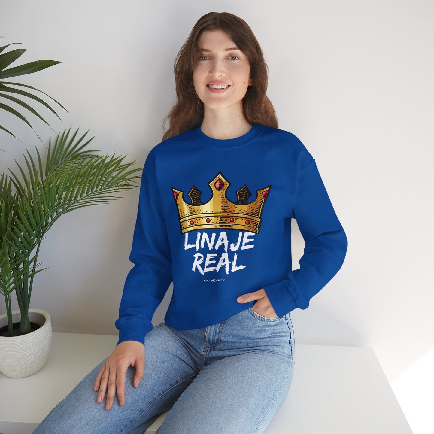 Crown Design Unisex Crewneck Sweatshirt - 'LINAJE REAL'