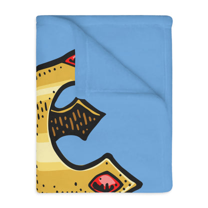 LINAJE REAL Crown Microfiber Blanket - Cozy Two-Sided Print for Comfort and Inspiration