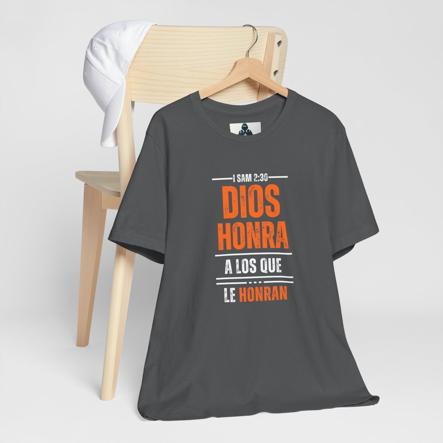 Inspirational Unisex Jersey Tee - "Dios Honra a los Que Le Honran"