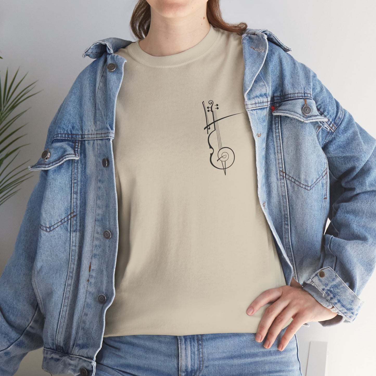 (Ropa Ft Hector David) Vintage Violin Graphic Tee, Unisex Cotton T-Shirt, Retro Violin Art, Perfect for Musicians, Music Lover Gift,