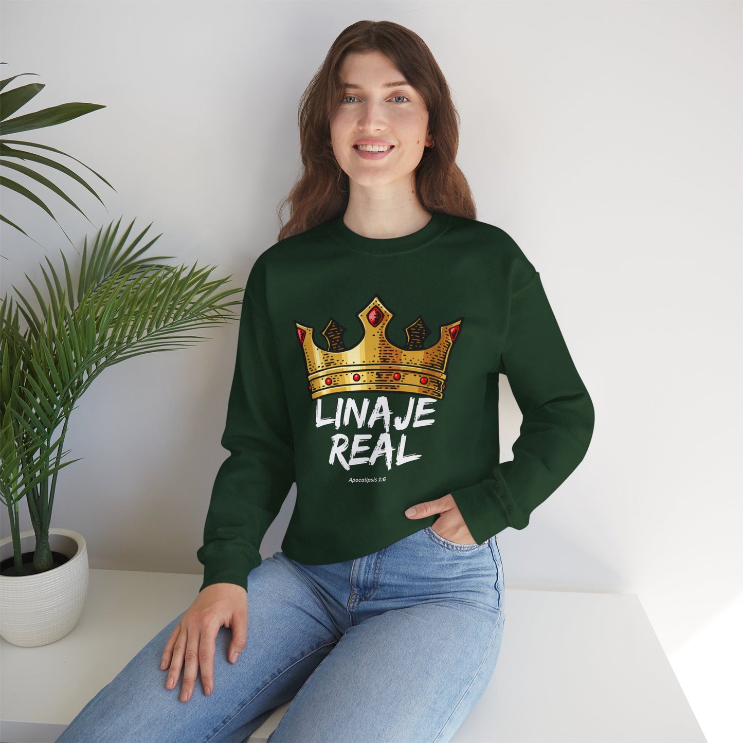 Crown Design Unisex Crewneck Sweatshirt - 'LINAJE REAL'